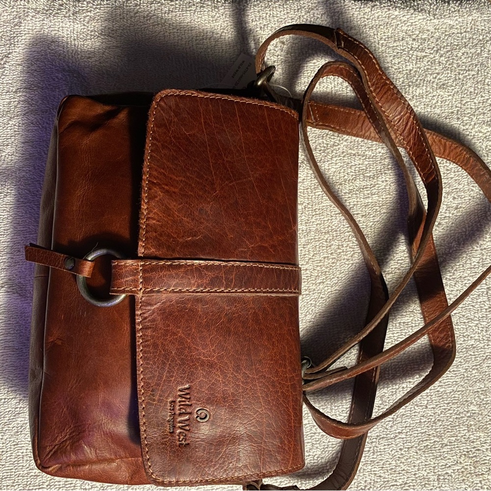 NWT Wild West Los Angeles leather crossbody purse